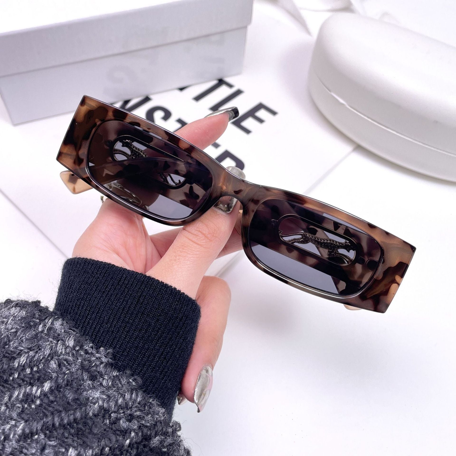Wholesale One -piece Small Frame PC Men and Women Same Sunglasses